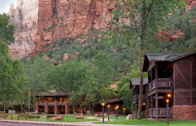 Zion Lodge Спрингдейл Екстериор снимка